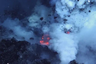 Nuevos datos sísmicos muestran cómo una erupción antigua reconfiguró una placa oceánica del Pacífico