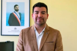 Designan a Darío Andrés Fernández Serei como líder de la transición energética en Arica y Parinacota