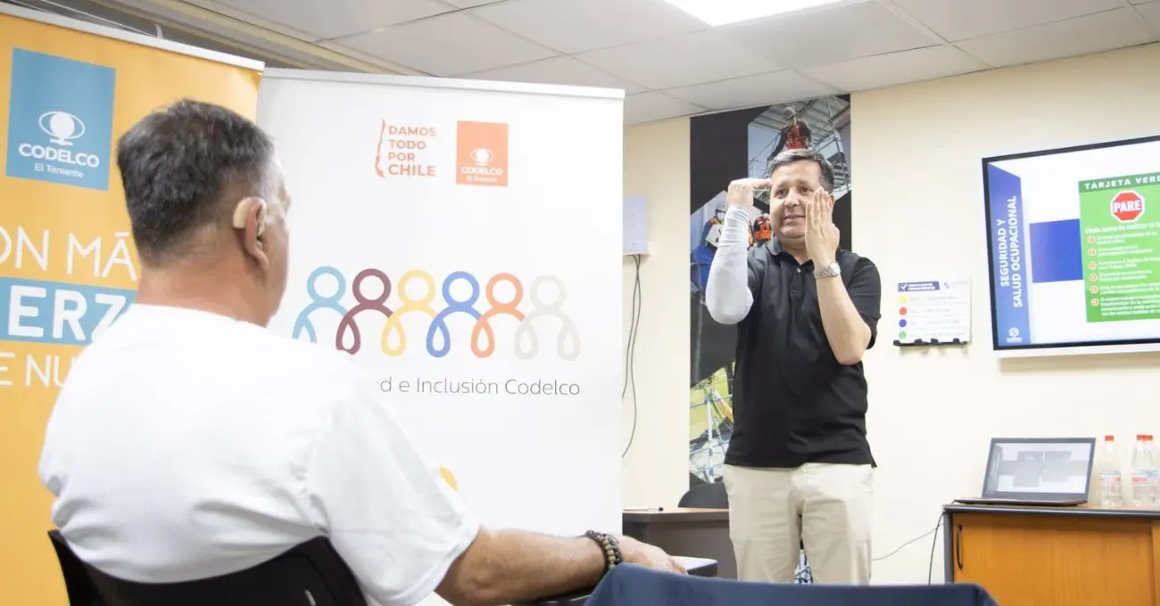 División El Teniente realizó el primer Curso de Inducción en Seguridad y Salud Ocupacional en lengua de señas