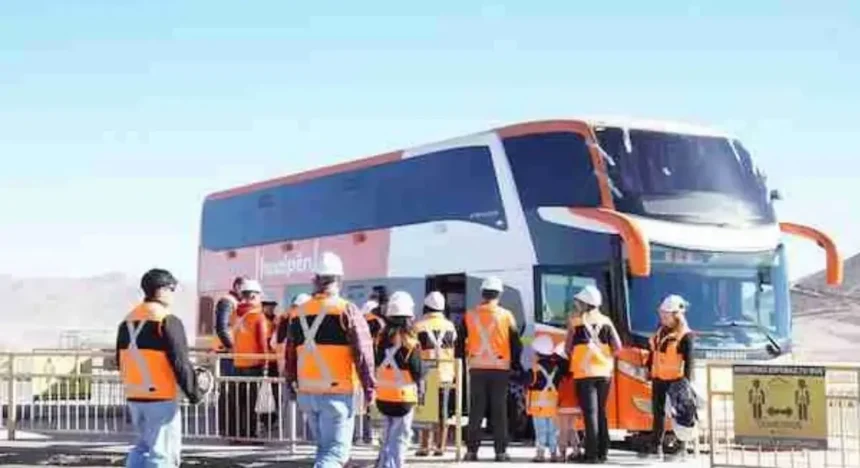 División Gabriela Mistral Codelco refuerza seguridad vial en rutas clave de acceso a la faena