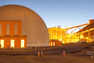 División Ministro Hales lidera minería sustentable con tecnología avanzada para reducir emisiones