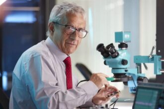 Dr. José Rodríguez recibe prestigioso premio en electrónica de potencia