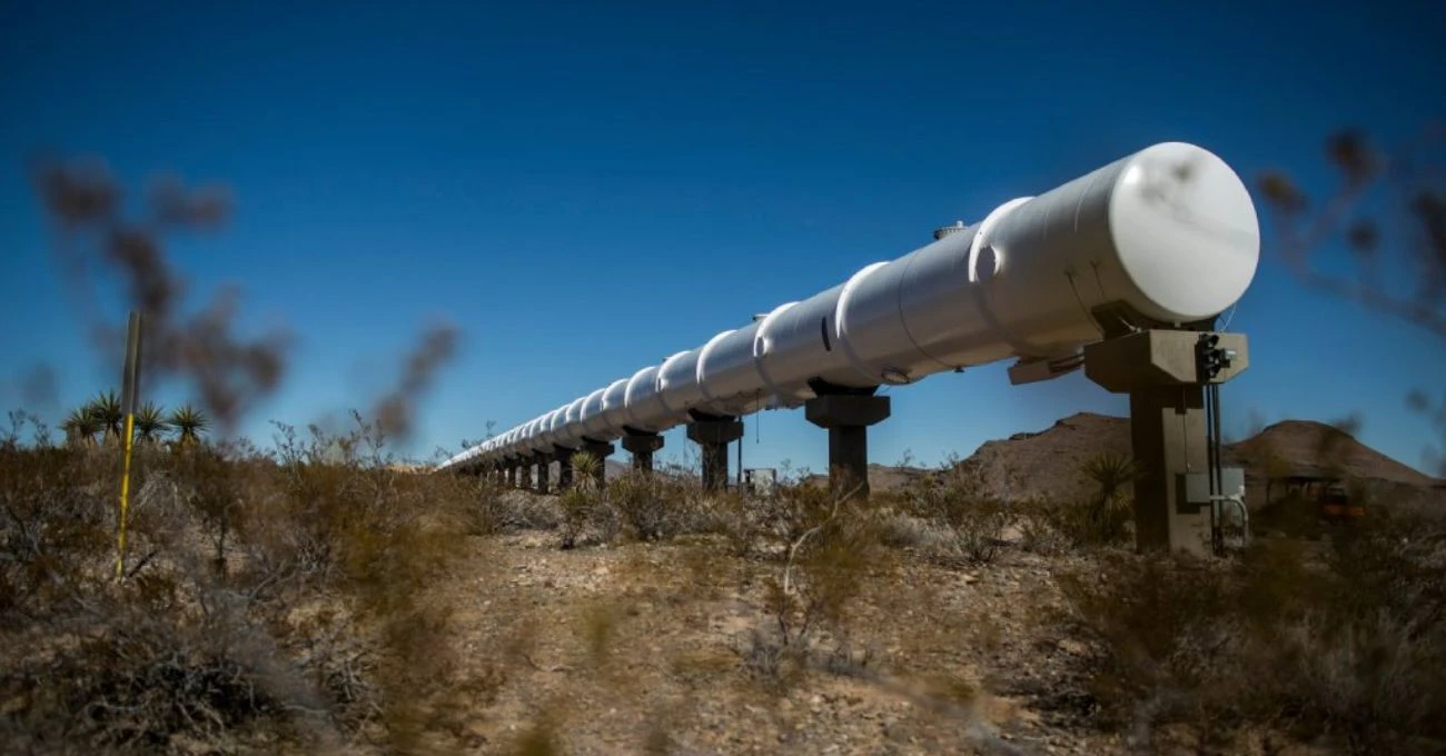 EE. UU. da el primer paso hacia el transporte supersónico con energía limpia: inicia prueba del sistema Hyperloop