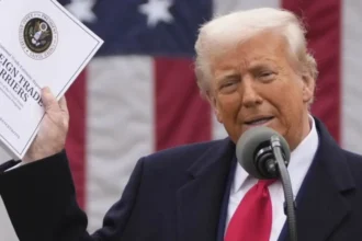 EE.UU. incluye a Chile en investigación a 60 economías por trabajo forzoso: qué revisará Washington y qué puede venir