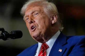 EE.UU.–Irán: Trump propone extraer uranio enterrado tras ataques y amenaza con aranceles del 50%