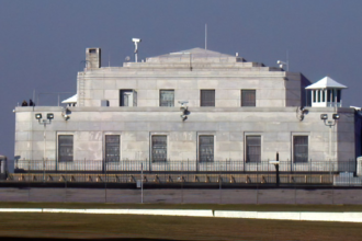 EE.UU.: Legisladores presionan para auditar oro de Fort Knox y garantizar transparencia