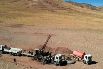 El Fierro: perforaciones confirman sistema de cobre y oro de 720×580 metros y abren nuevo foco en San Juan