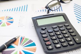 El Imacec rompe todos los pronósticos y la economía crece a su mayor ritmo en casi tres años