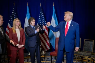 Elección clave en Argentina: Milei apuesta por estabilidad y apoyo de EE.UU. para destrabar el potencial minero y energético