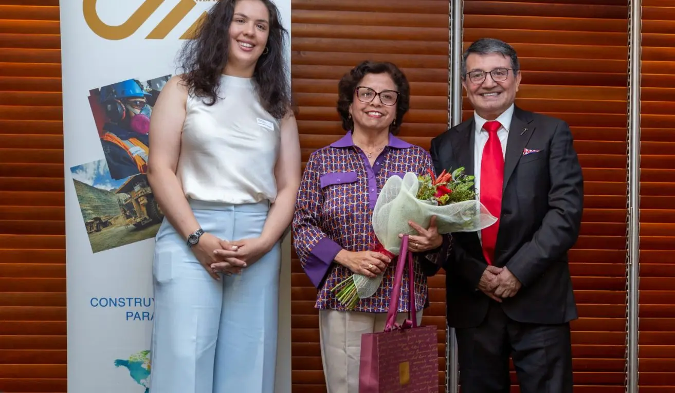 En Cena Anual 2025: Destacaron trabajo colaborativo para el desarrollo de la minería y comunidades