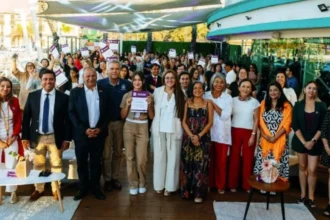 En la antesala del 8M: Escondida destacó a 35 mujeres líderes de Antofagasta