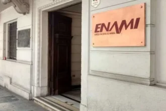Enami abre venta por 400 mil toneladas de minerales de oro: la jugada que llega con el metal en zona récord
