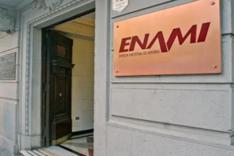 ENAMI amplía acceso a financiamiento y fortalece apoyo a pequeños productores mineros