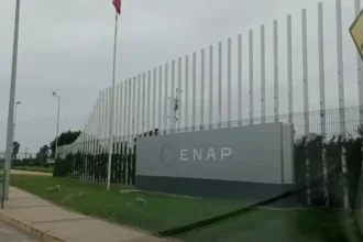 ENAP responde a críticas por rol de Laura Albornoz en campaña política