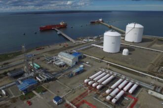 Enap se prepara para operar su primera planta de hidrógeno verde y capacita a trabajadores en Brasil