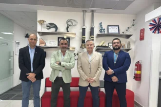 Endress+Hauser Chile y Ambiente y Tecnología sellan alianza estratégica para fortalecer soluciones medioambientales