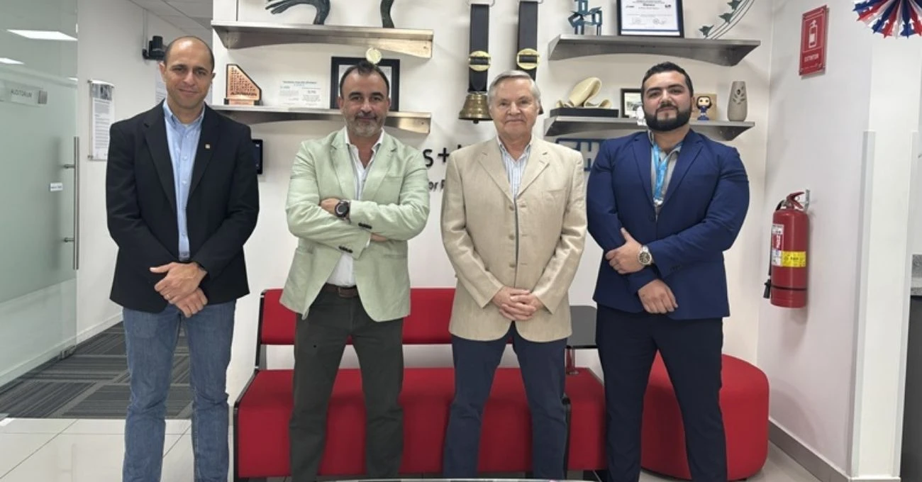 Endress+Hauser Chile y AyT se alían para potenciar sostenibilidad industrial