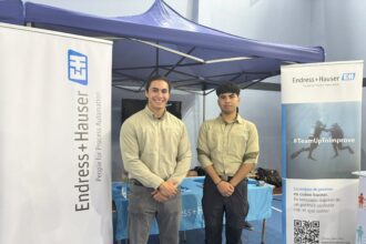 Endress+Hauser presente con alumnos duales en la primera Feria Tecnológica de Aprimin