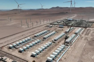ENGIE avanza en la construcción de su primer sistema de almacenamiento integrado a un parque eólico en Chile  