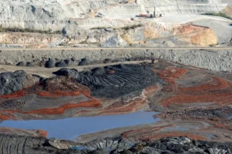 España destina 414 millones de euros para impulsar minería y sostenibilidad