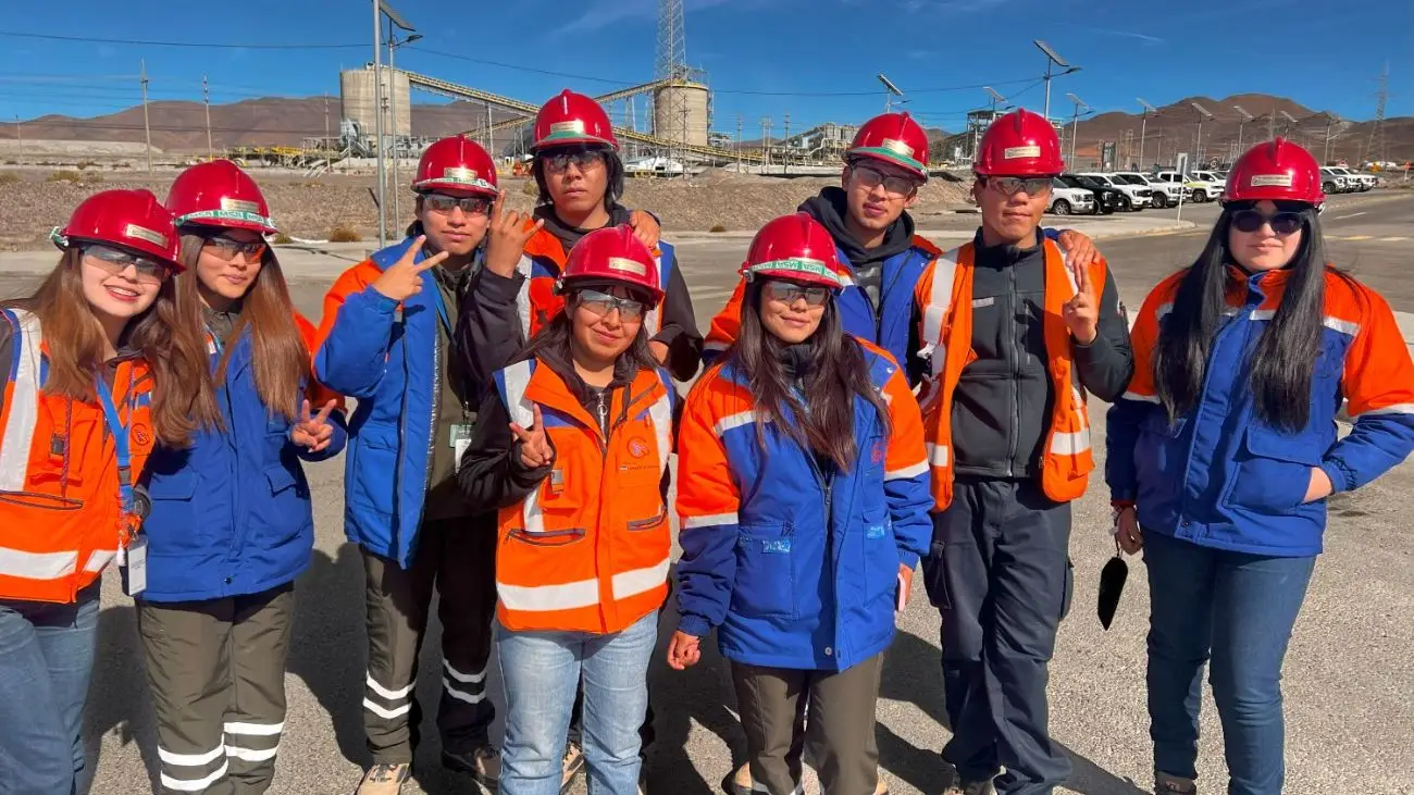 Estudiantes de Calama inician práctica en Minera El Abra: Impulso formativo