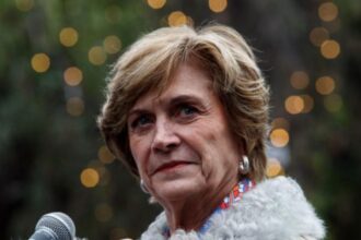 Evelyn Matthei cuestiona acuerdo SQM-Codelco mientras defienden su relevancia para Chile en medio de críticas políticas