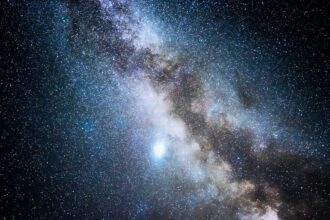 Evidencia de Canibalismo Galáctico: Vía Láctea «devora» otra galaxia