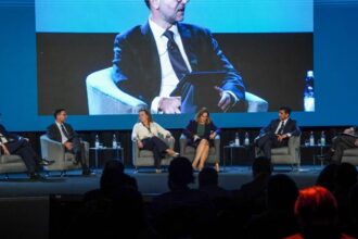 Expomin 2025: Desafíos y Avances en la Regulación del Sector Minero según Francisco Saffie