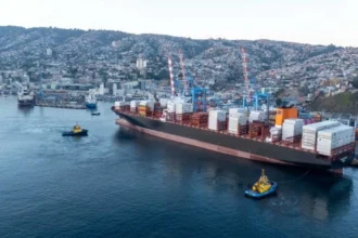 Exportaciones chilenas baten récord en 2025 impulsadas por minería y manufactura