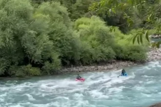 Expulsión de turistas rusos tras uso ilegal de motos de agua en el río Futaleufú