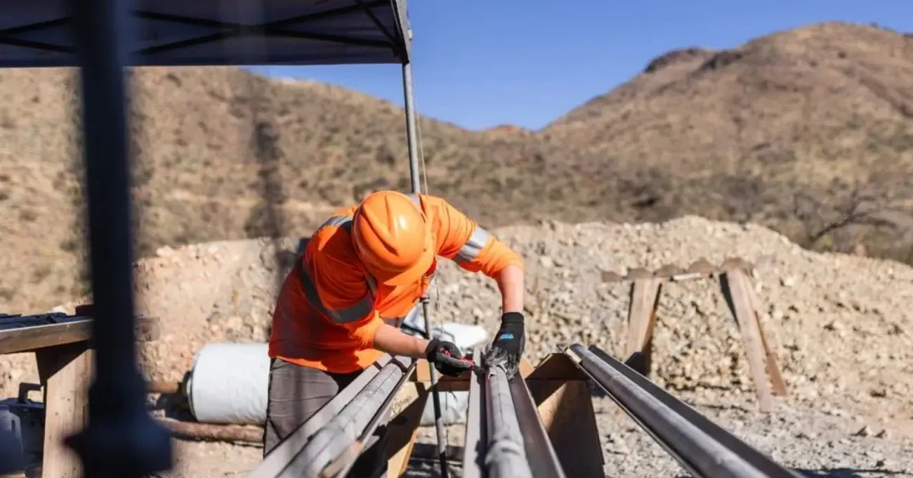 Faraday encuentra nuevas señales para ampliar Copper Creek en superficie