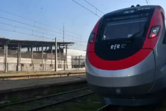 Financiamiento de EFE: US$700 millones a 20 años y el giro que puede acelerar el tren Santiago–Melipilla