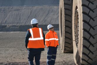 Fleet Space revoluciona la exploración mineral en Chile con tecnología de IA y expansión apoyada por el Programa Softlanding de Punta El Monte