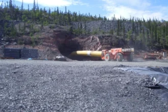 Fortune Minerals obtiene financiamiento para refinería clave en Alberta, Canadá