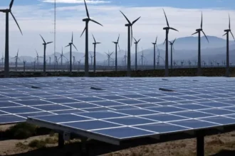 Fracaso en proyectos eléctricos en EE.UU.: Pérdidas superan los $100 mil millones.