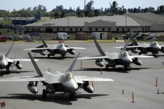 Fuerza Aérea de Chile moderniza motores F-16 con contrato de 470 millones.