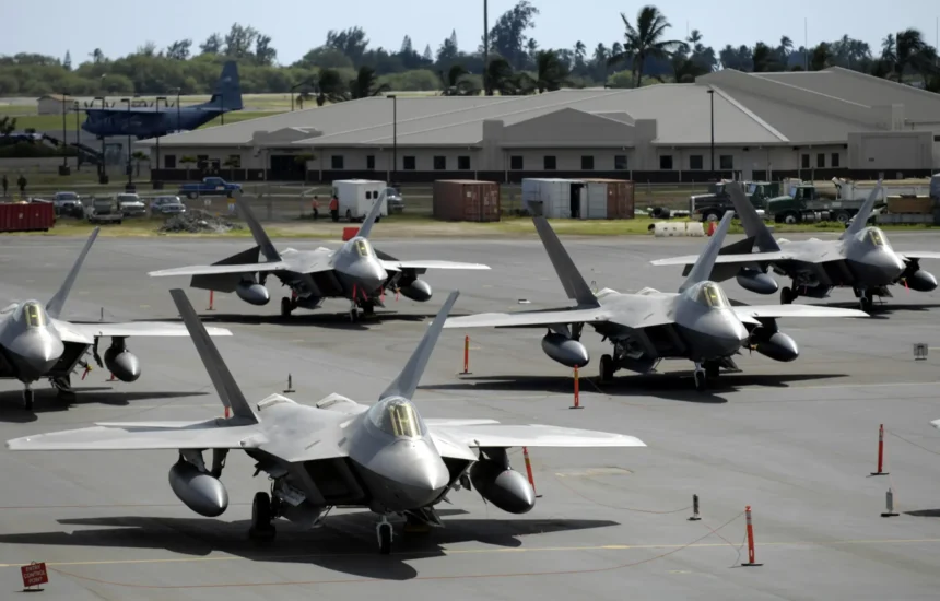 Fuerza Aérea de Chile moderniza motores F-16 con contrato de 470 millones.