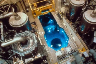 Fusión nuclear: el plan de China para llegar a 2030 con la “primera lámpara” y el salto que falta