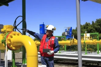 Gas argentino en el sur: reposición en menos de 48 horas tras falla de calidad en Ñuble y Biobío