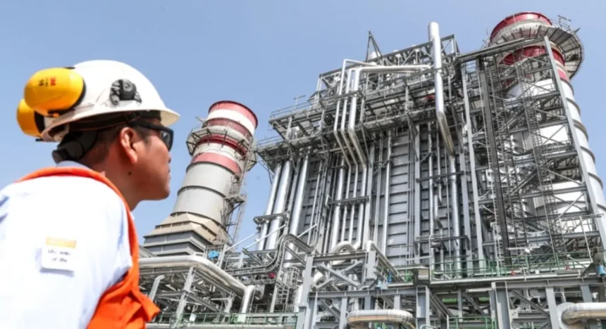 Gas natural en Perú: estabilización eléctrica y reducción de costos tras emergencia