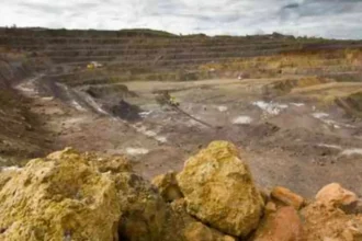 Glencore abre su portafolio en el Congo y negocia venta de 40% en activos estratégicos de cobre y cobalto