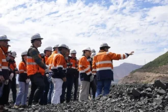 Gobierno destaca, en Fundición Chagres, nuevo reglamento para la valorización de escorias de cobre