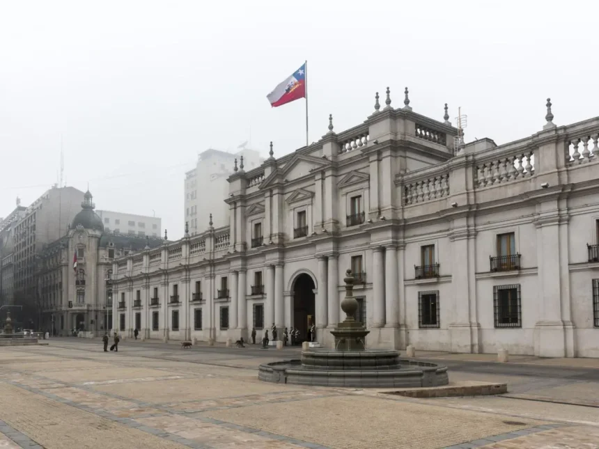 Gobierno propone reintegración tributaria y baja de impuestos: impacto económico en debate