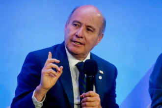 Gobierno refuerza cobro del CAE: retenciones, embargos y remates en discusión