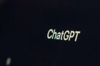 GPT-5.4 llega a ChatGPT con 1 millón de tokens: el modelo que OpenAI posiciona como el mejor para trabajar