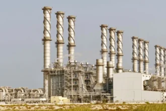 Hasta 90% del agua potable: la desalinización en Oriente Medio entra en la era de las mega plantas de 900.000 m³ diarios