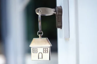 Hay 9 entidades bancarias y hasta 50 mil cupos: ¿Cómo postular al nuevo Subsidio del Crédito Hipotecario?