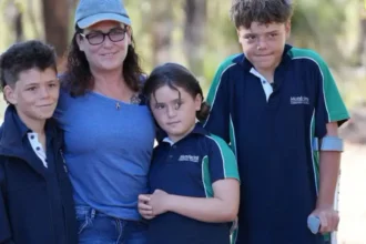 Adolescente ‘Superhumano’ nada horas para salvar a una familia varada frente a la costa australiana