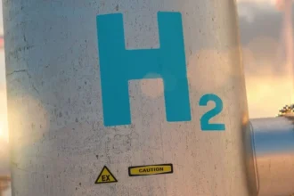 Hidrógeno verde en Chile: 77 proyectos y un giro hacia la demanda interna que se discute hasta el 15 de febrero