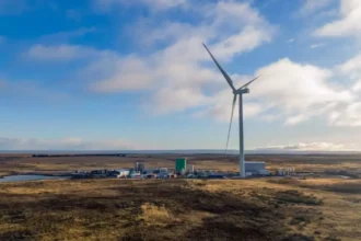 Hidrógeno verde en Chile: solo 2 proyectos con permiso ambiental mientras más de 80 siguen en espera